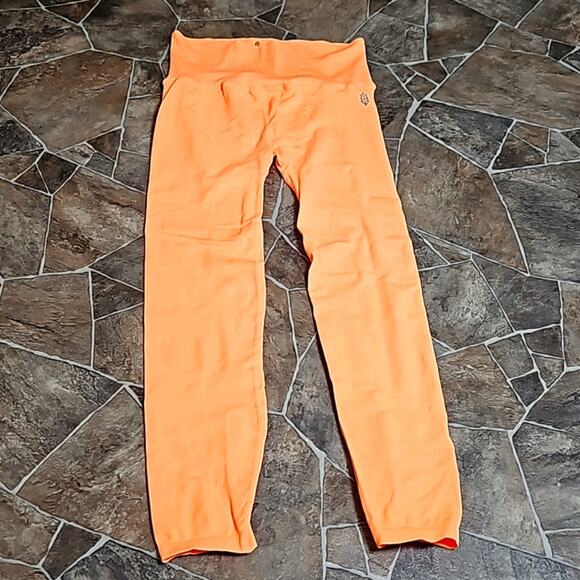 NWOT High-Rise 7/8 Length Good Karma Leggings Sz M/L - Picture 6 of 12